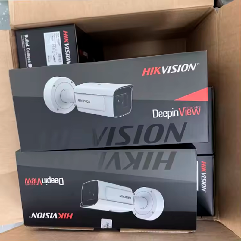 Cámara Hikvision DeepinView ANPR 4MP iDS-2CD7A46G0/P-IZHS para Reconocimiento de Matrículas